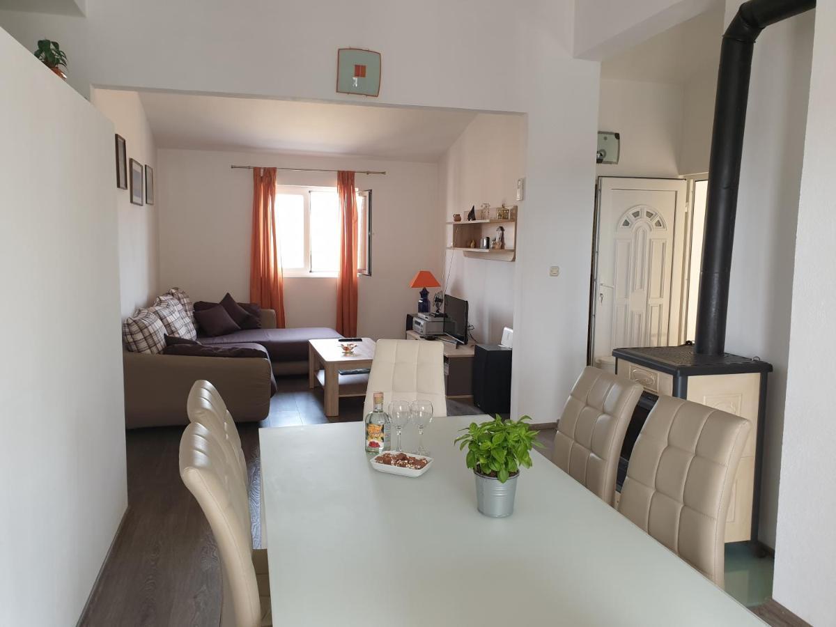 The Heart Of Dalmatia Apartment Primosten Ngoại thất bức ảnh